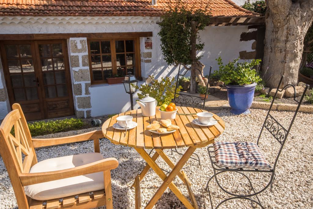 Ecoverode Hotel Emblematico Vegetariano Vegano Arona  Bagian luar foto